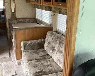 2006 Georgetown Forest River Motorhome with Slide-Out