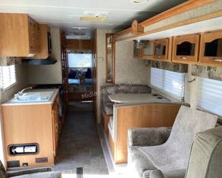 2006 Georgetown Forest River Motorhome with Slide-Out