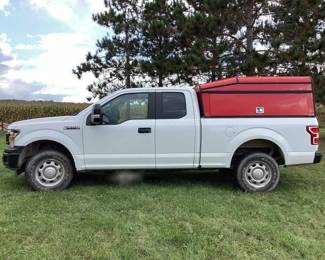 2020 F150 XL 4WD Supercab with ARE Tool Topper