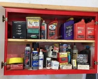 Cupboards of Garage Usefuls