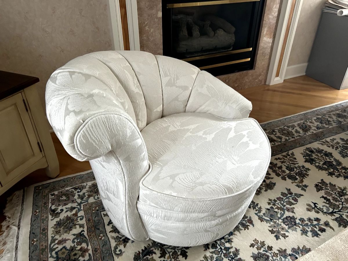 ster Estate Sale starts on 11/4/2023