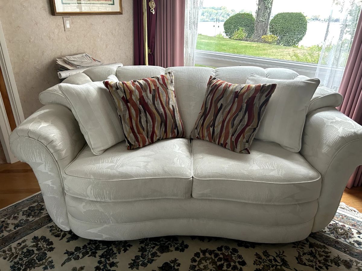 ster Estate Sale starts on 11/4/2023