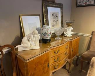 Eugenio Battiglia Alabaster Cleopatra Sculpture, Kangxi Marked Vase, Frederic Taubes Ink Drawing