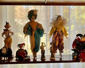 The pierrot clown collection - 6 are music boxes