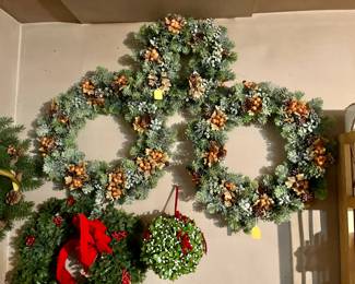Nice wreaths!