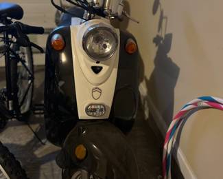 Moped with low hours