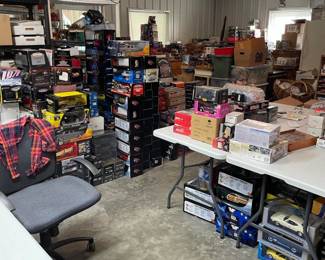 Driver Autographs, NASCAR, AutoArt, GMP, Racing Champions, Owners Elite, AMT, Action, Team Caliber, and More!  Most are unopened and still in the original packaging.  Also includes a great selection of collectible race jackets, shirts, hats, neon clocks, and more!