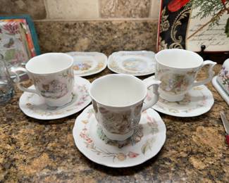 Royal Albert, Beatrix Potter, Tom Kitten, Benjamin Bunny & Jemina Puddle Duck