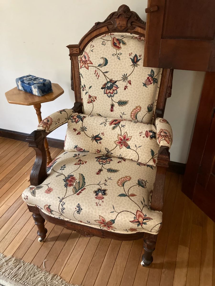 Sandwich Estate Sale in East Sandwich, MA starts on 11/25/2023