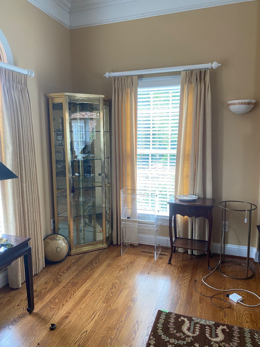 Century Oaks Estate Sale in Winston Salem, NC starts on 10/21/2023