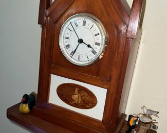 Cute clock, missing innards