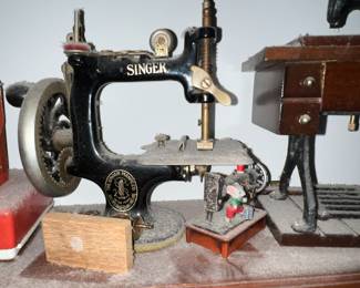 Singer miniature Sewing machine $125