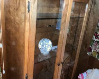 Gorgeous cabinet