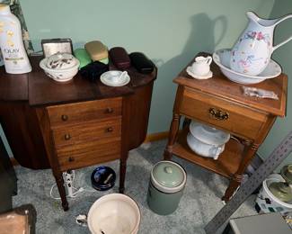 Sewing cabinets
