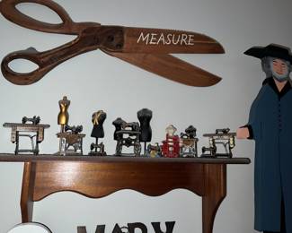 Amish people and lovely decor... miniature sewing machines, Dress makers forms