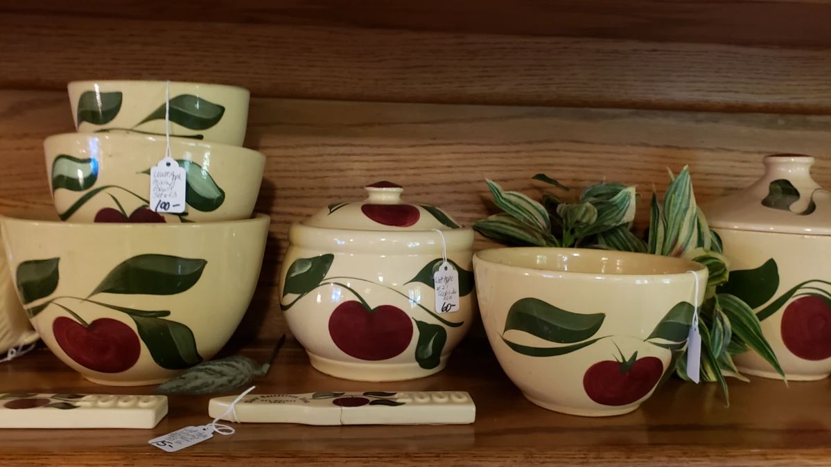 J&K, Two Crazy Women, Estate Sales in Hot Springs National Park, AR