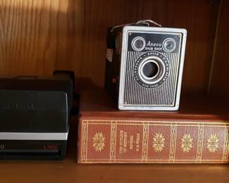 Vintage Ansco Shur Shot and vintage Polaroid camera