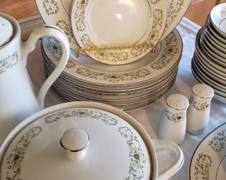 Sterling "Francisian" China from Japan