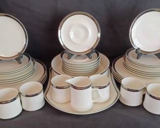 "Woodside: The Reserve" in Aiken, SC. Starts Closing on Sat 10/21 at 8p. Pickup is Mon 10/23 1-6p. Please click here to view more photos, descriptions, and current bids: https://ctbids.com/estate-sale/24354