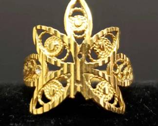 "Woodside: The Reserve" in Aiken, SC. Starts Closing on Sat 10/21 at 8p. Pickup is Mon 10/23 1-6p. Please click here to view more photos, descriptions, and current bids: https://ctbids.com/estate-sale/24354