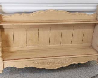 "Houndslake & Town Creek" in Aiken, SC. Starts Closing on Tue 10/24 at 8p. Pickup is Thu 10/26 2-6p. Please click here to view more photos, descriptions, and current bids: https://ctbids.com/estate-sale/24474