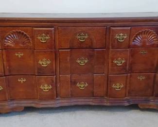 "Houndslake & Town Creek" in Aiken, SC. Starts Closing on Tue 10/24 at 8p. Pickup is Thu 10/26 2-6p. Please click here to view more photos, descriptions, and current bids: https://ctbids.com/estate-sale/24474