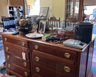 248 Handsome 8 drawer dresser with mirror