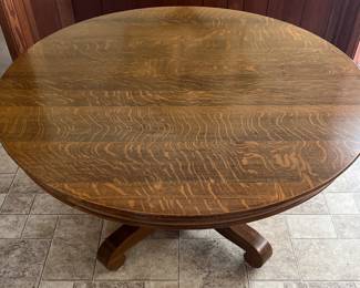 Tiger oak table