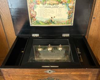 Visible Bell Music Box 