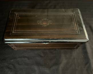 Early cylinder music box 