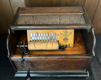 Amazing Chautauqua Roller Organ 