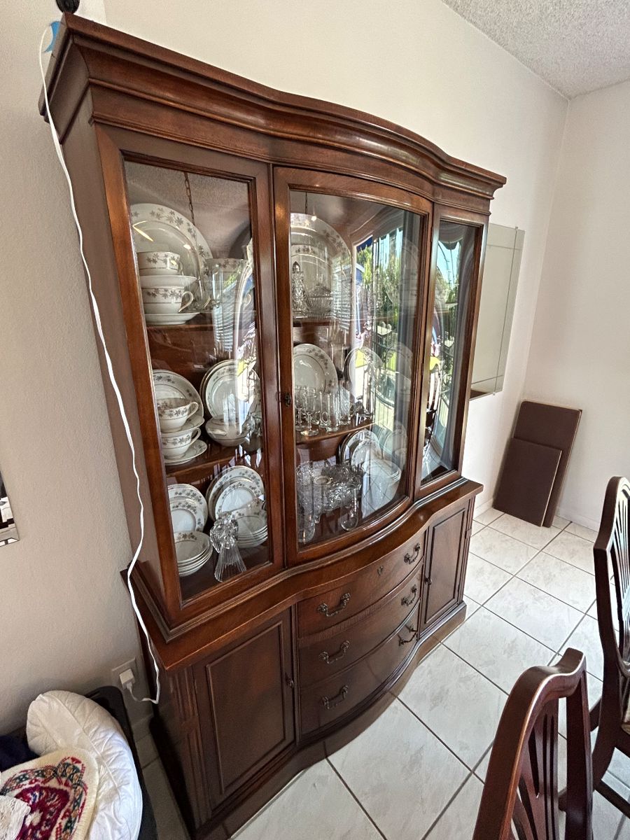 True Legacy Estate Sales in Tustin, CA starts on 10/21/2023