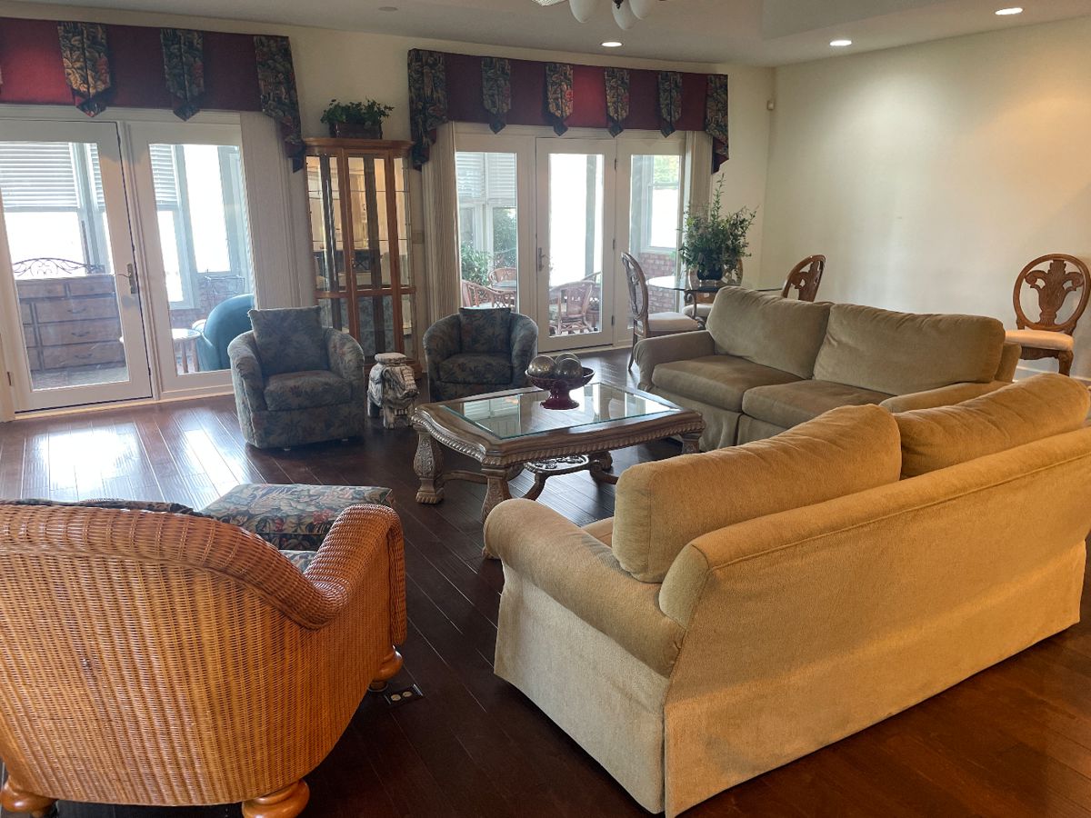 Estate Sale of Barbara Robinson in Gadsden, AL starts on 10/19/2023