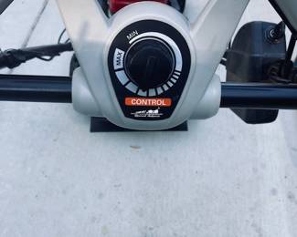 Honda HRX 21" Steel Deck Walk Behind Self Propelled Gas Mower with 4 way Clip Director and Electric Key Start. Awesome Machine!