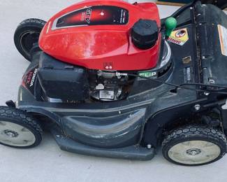 Honda HRX 21" Steel Deck Walk Behind Self Propelled Gas Mower with 4 way Clip Director and Electric Key Start. Awesome Machine!