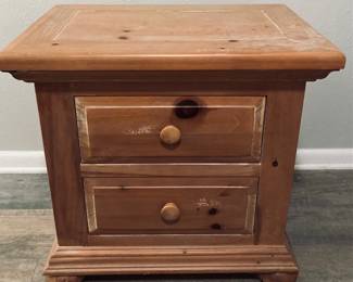 Broyhill 2 Drawer Fontana Night Table.