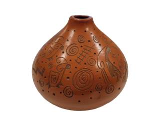 Vintage Lyn Navajo Pottery