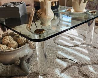 Even the legs are glass