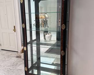 Vintage Chinoiserie Wood, Brass, Glass and Mirror Display Cabinet