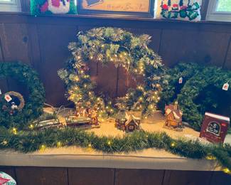 Lighted Christmas Decor