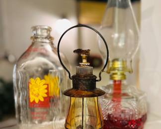 Borden's Daisy Glass Milk Jug 