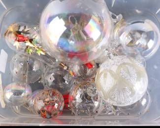 Lot 9556 Collection of Glass Ornaments