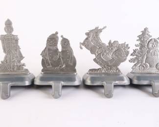 Lot 9529 Lot of 4 Mantel Stocking Hangers