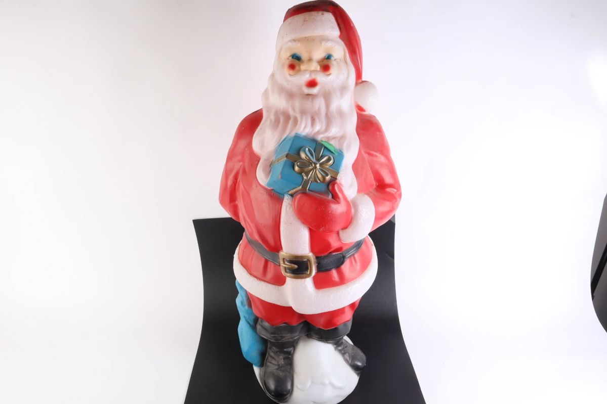 Lot 9513 Vintage 1971 Santa Blow Mold  Empire Plastics Corp