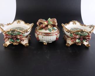 Lot 8230 Fitz and Floyd Classics  Holiday Candle Pillar Holders  Ceramic Trinket Box