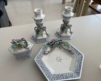 Lot 8218 Fitz and Floyd Classics  Crystal Winter Ceramic Lot