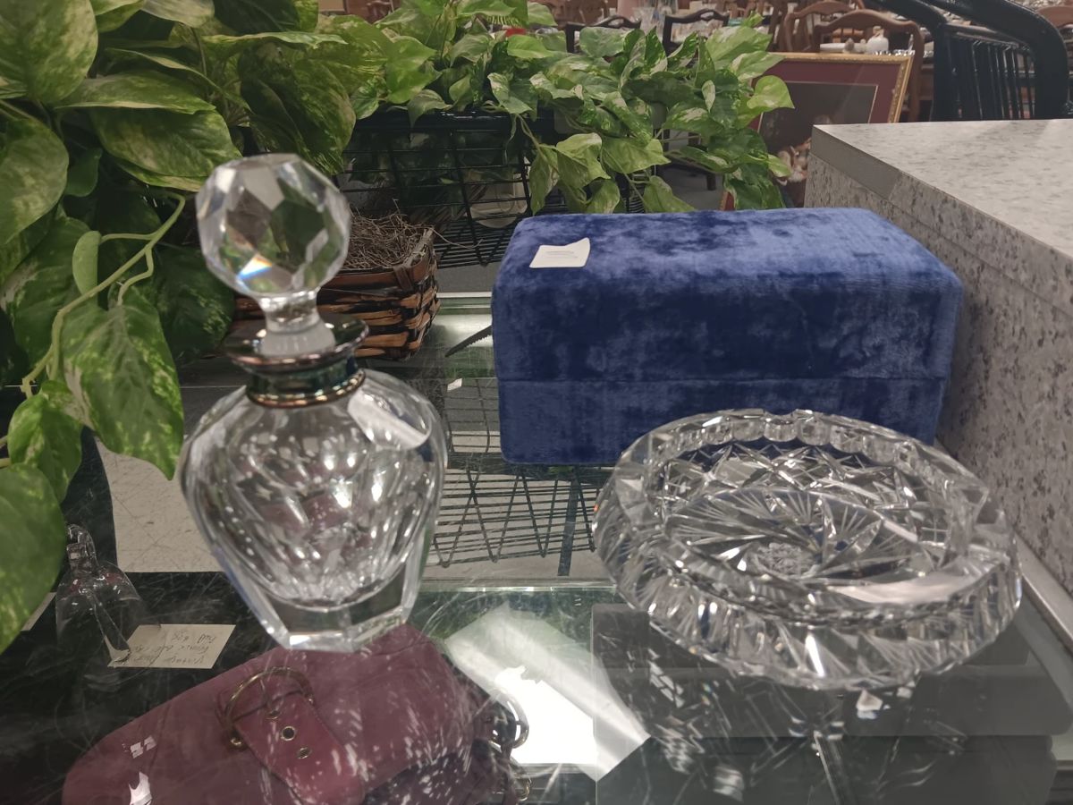 Ultimate RESELLERS & DIGGERS Estate Sale starts on 10/20/2023