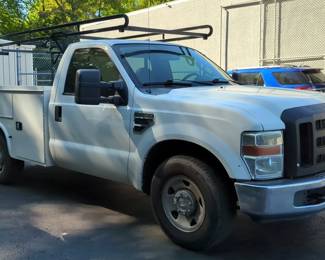 2009 Ford F-250 Super Duty Pick-Up Truck, VIN 1FTNF20509EA27095, 248,488 Miles Showing On Odometer