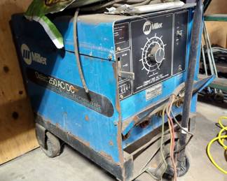 Miller Dialarc 250 AC/DC Welder, Model 901564, Includes Leeds, On Rolling Cart