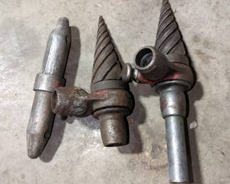 Pipe Threader Handle With Die Holder, And Die Heads, Qty 3, Various Sizes
